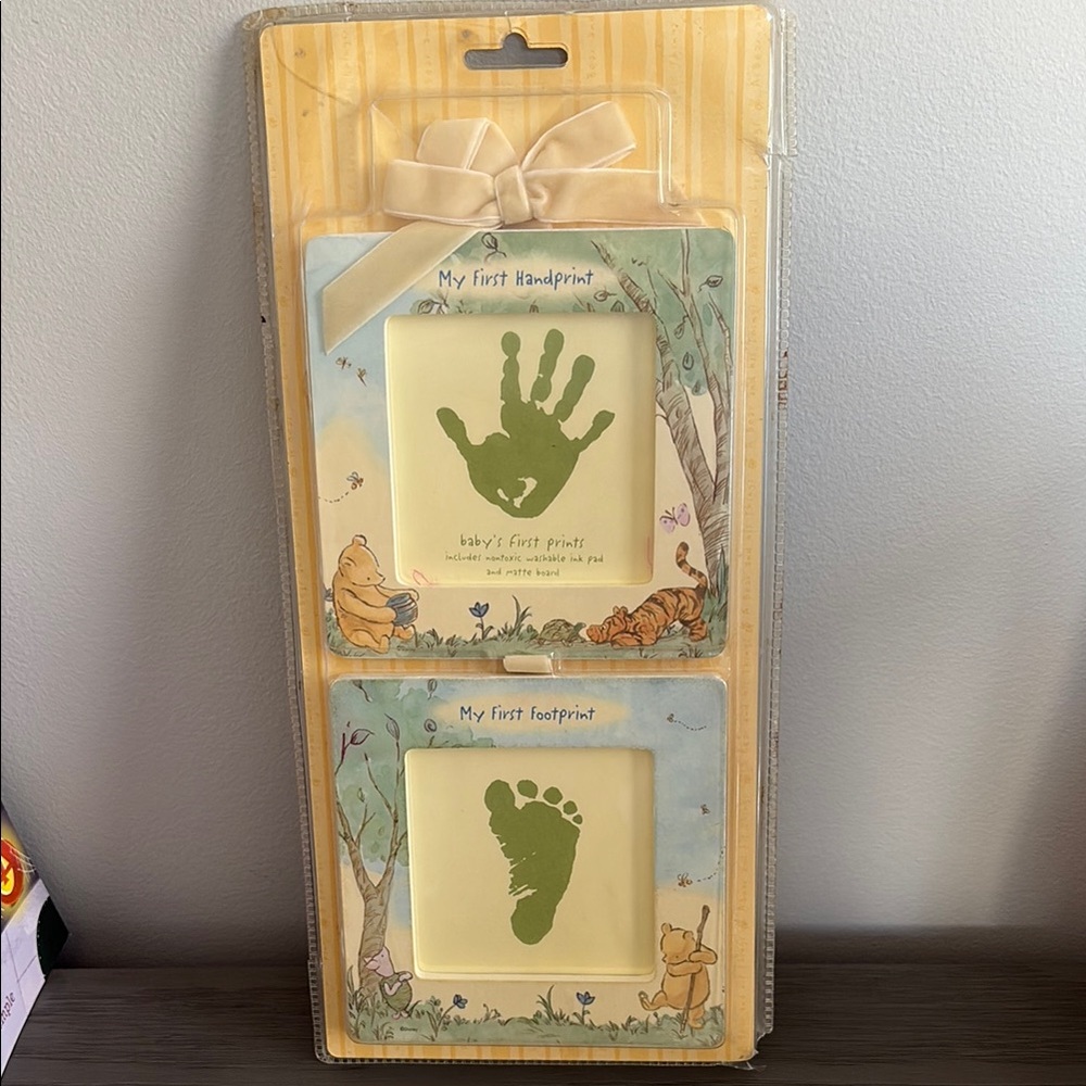 Handprint and Footprint Frame - Green